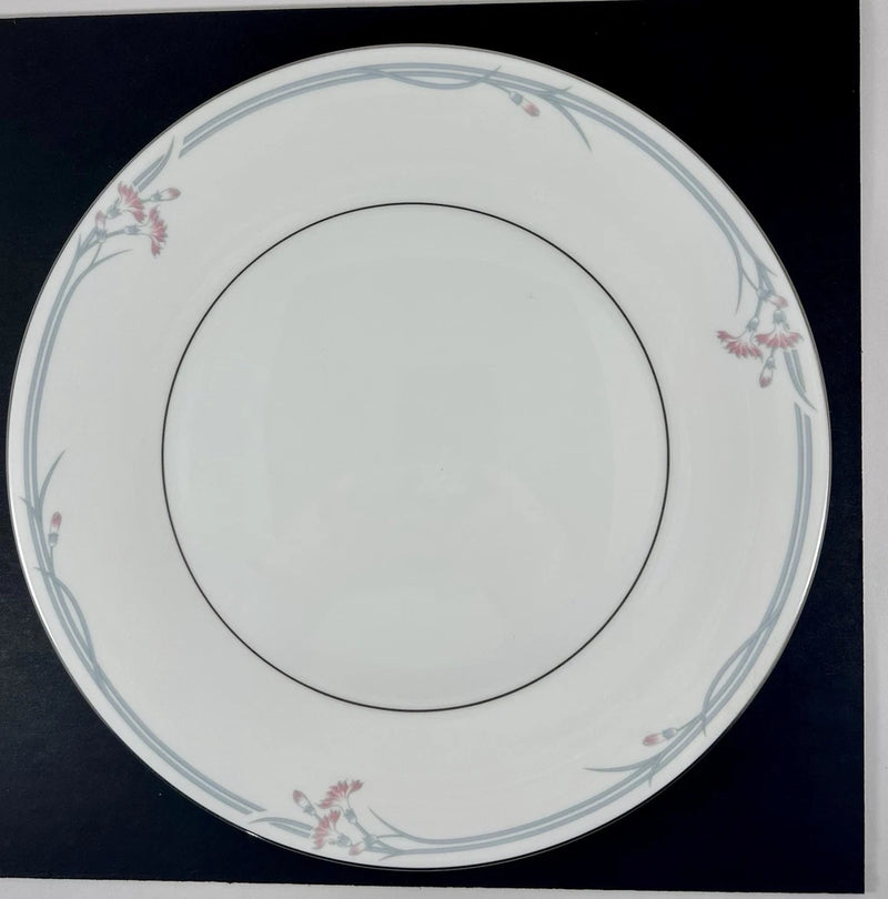 6 -Royal Doulton Carnation - Dinner Plates 10 5/8Ó Unused 1st Quality Carnation