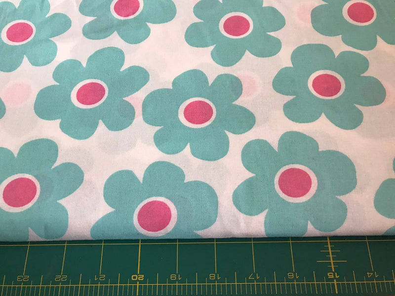 Large Blue Flowers Robert Kaufman 100% cotton fabric sold by the yard #479 Flowering Plants