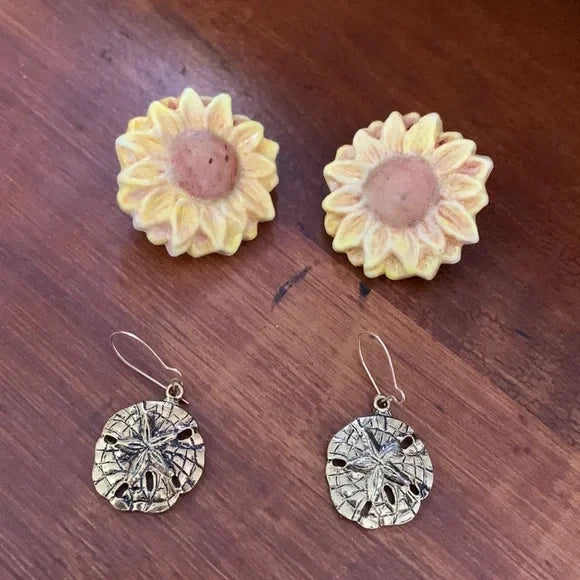Vintage earrings set: yellow sunflower studs and silver sand dollar drop earrings
