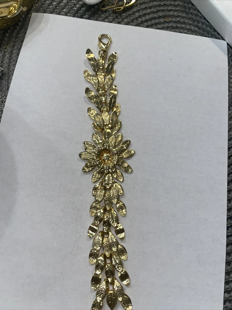 Vintage Gold Tone Large Sunflower 8ÓBracelet Sunflower