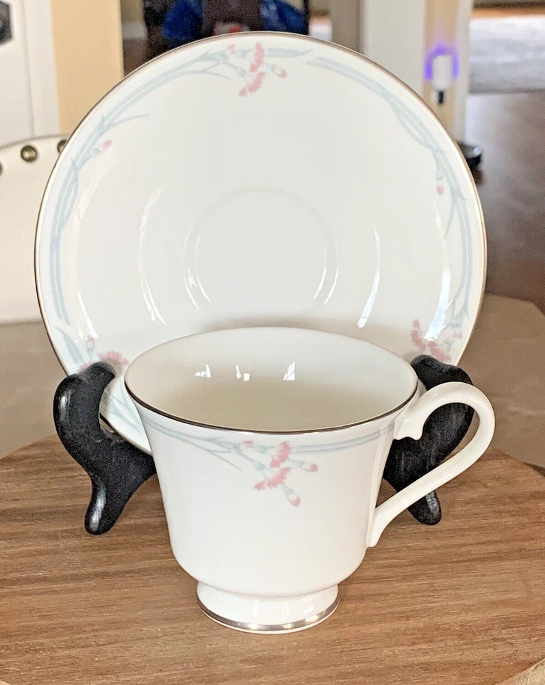 Vintage 1982 Royal Doulton Carnation H5084 Footed Cup and Saucer set of 2 Carnation