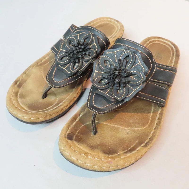 CLIFFS White Mountain women's black floral slide sandals