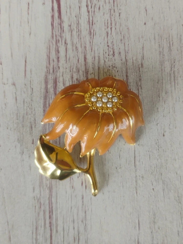 Vintage Gold Tone & Enamel Sunflower Brooch Sunflower