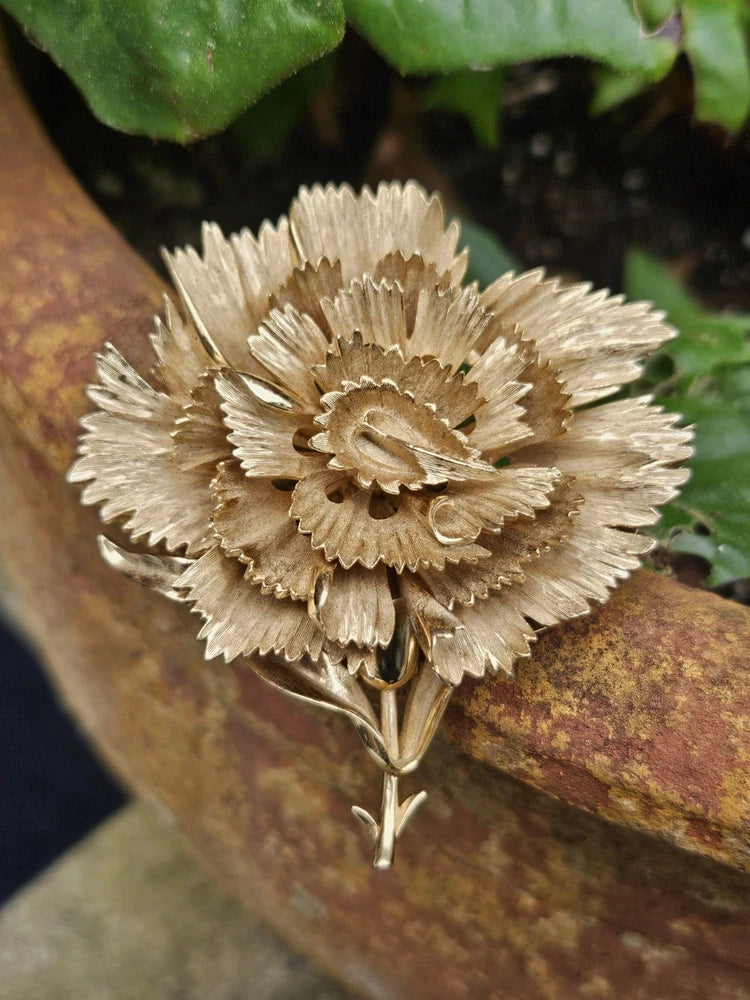 Vintage Large Crown Trifari Carnation Flower Brooch Pin Gold Tone 1960s Carnation