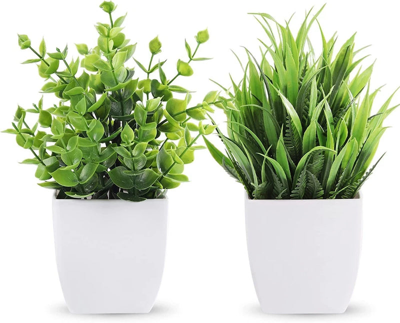 Artificial Potted Plants, 2 Pack Artificial Plastic Plants Small for Home,Office Green Plant