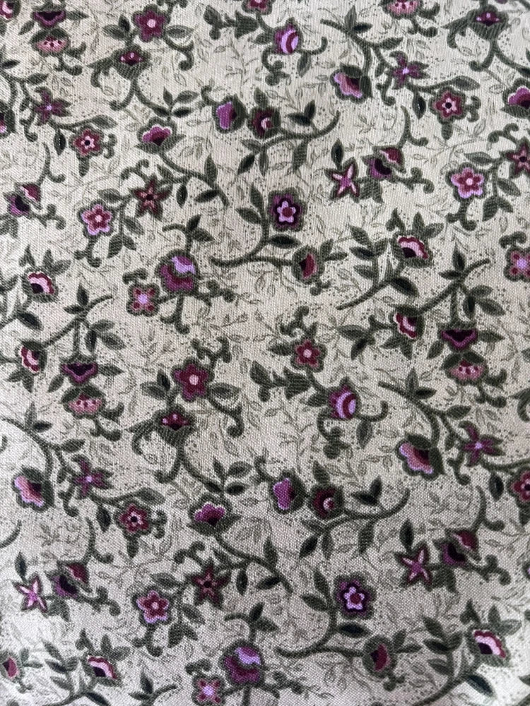 1 Yard Green With Pink Flowers By Jeffrey Marc 44Ó Wide 100% Cotton Flowering Plants