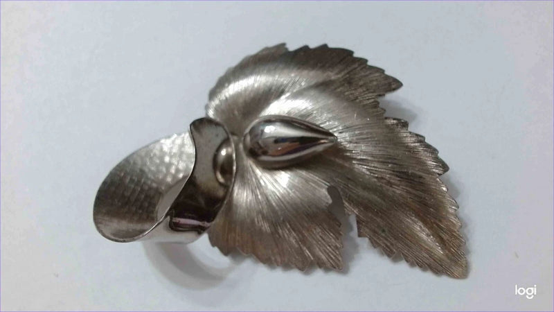 Vintage Brushed Silver Tone Lily Flower Brooch Lily