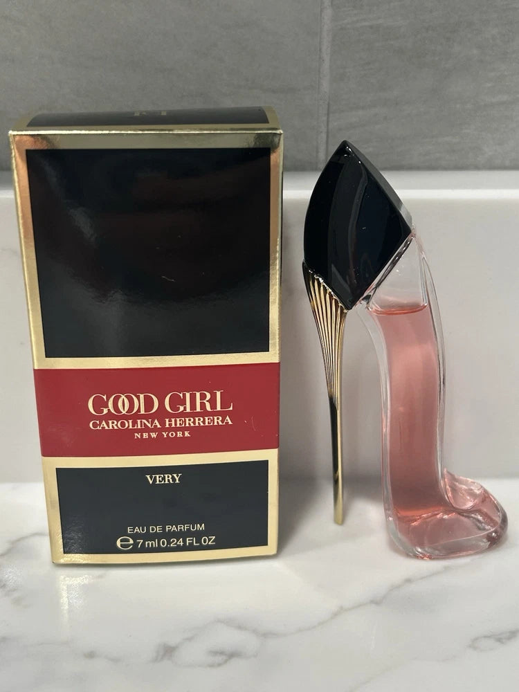 Carolina Herrera Very Good Girl MINI 0.24 fl oz / 7ml Eau de Parfum Splash New EDP