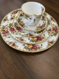 Royal Albert Old Country Rose Dejeuner set.  Never used. 5 piece set Roses