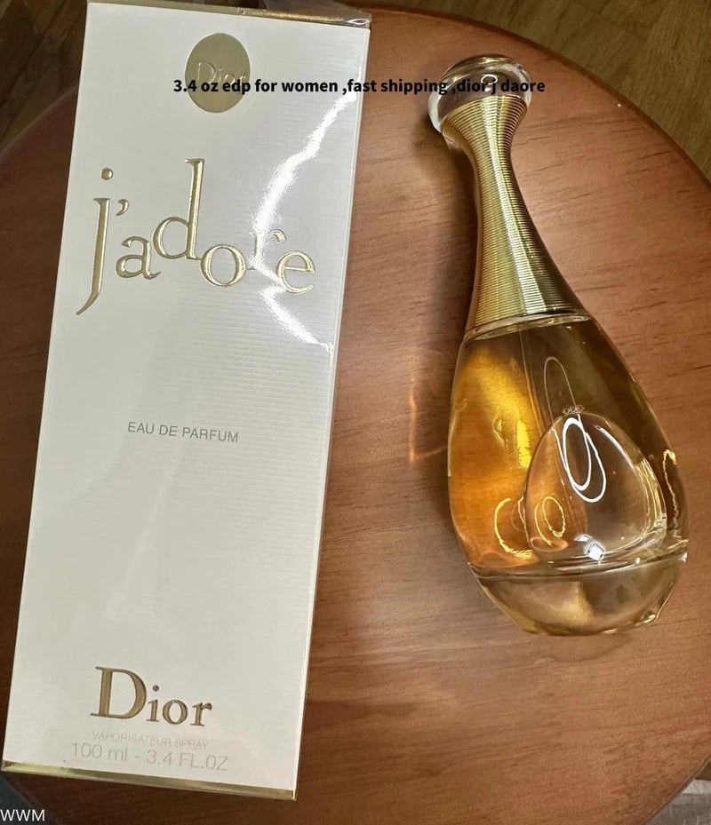 Dior J'adore eau de parfum spray set, gold bottle and boxed 100 ml design