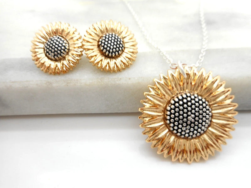 Sunny Sunflower Necklace Earring Set Two Toned for Realistic Look Sunflower