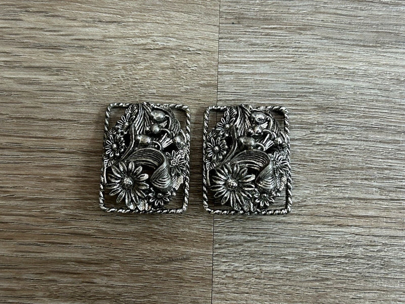 Vintage Sarah Coventry Silver Tone Flowers Sunflowers Clip On Earrings Sunflower
