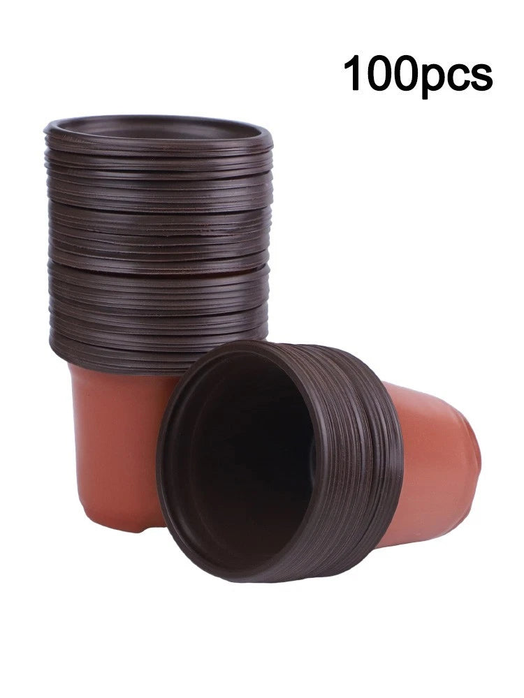 Set of 100 plastic nursery plant pots, dark brown, stack and single pot view