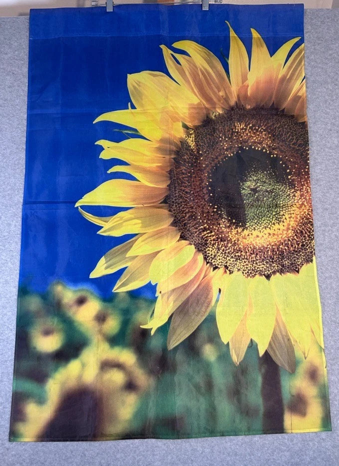 LIBBIE AVENUE Sunflower Flag Photo Outdoor 2-Sided 29 x 42.5 Inch Summer Sunflower