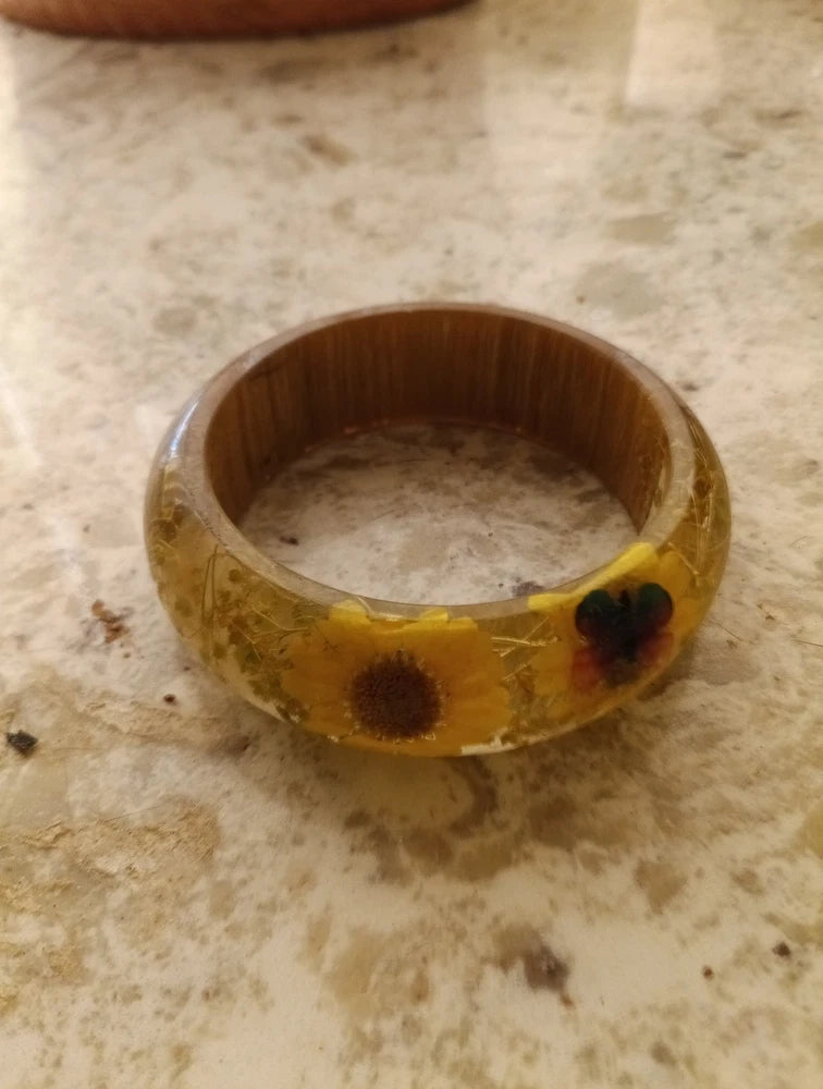 Sunflower resin bangle bracelet with yellow and brown sunflower pattern