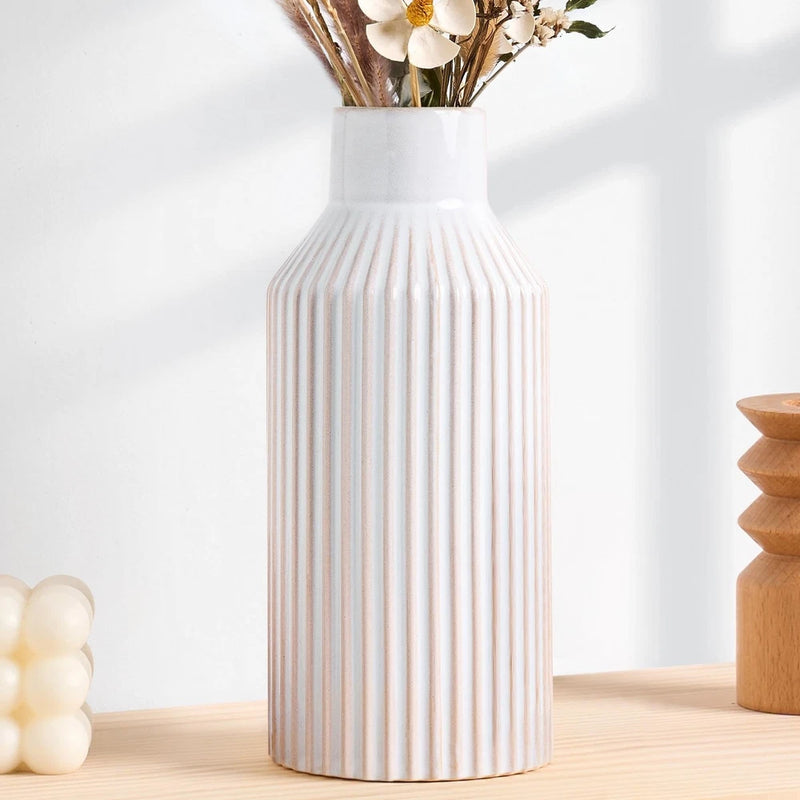 White Ceramic Flower Vase, Minimalist Home Decoration, 8 Inch Small Pampas Gr... Pampas Grass