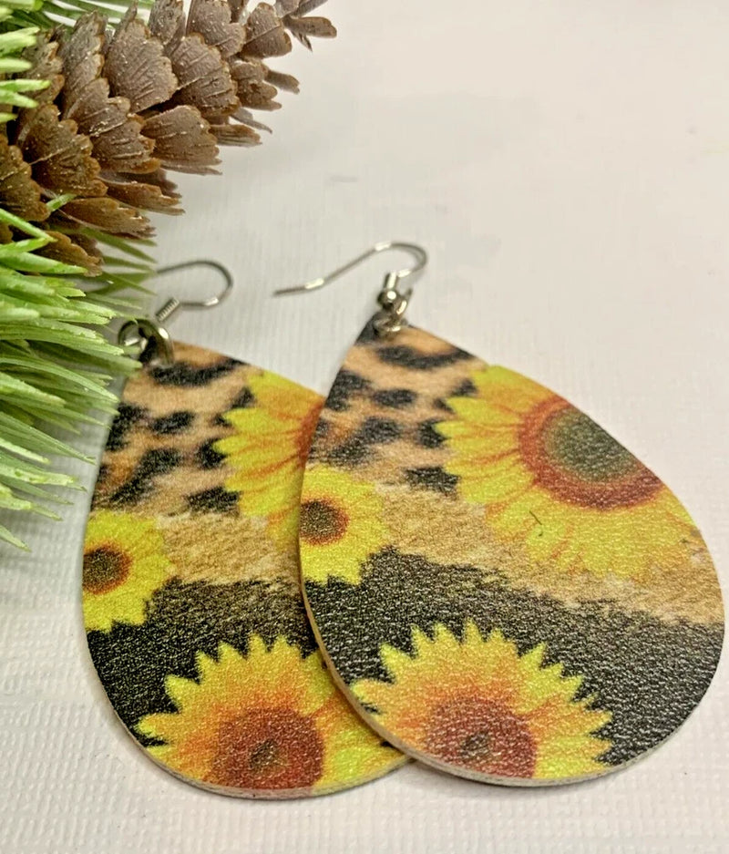 Sunflower-pattern drop earrings with leopard print, yellow orange and black