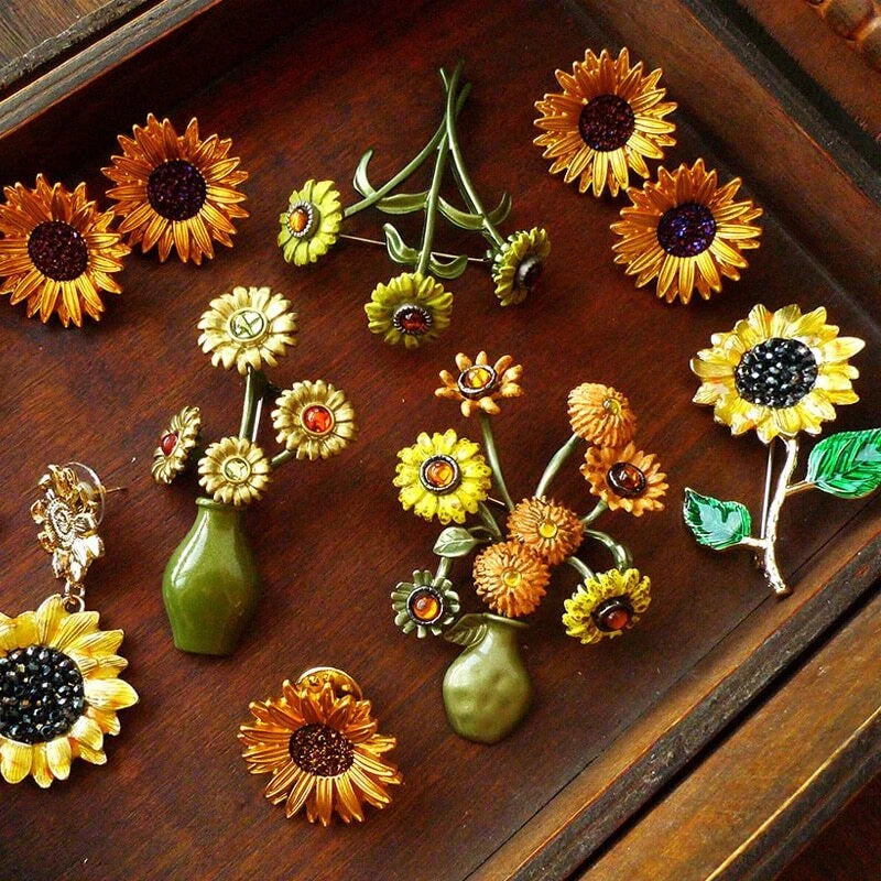 Vintage Sunflower Enamel Brooch Antique Flower Pins Brooches Woman Party Jewelry Sunflower