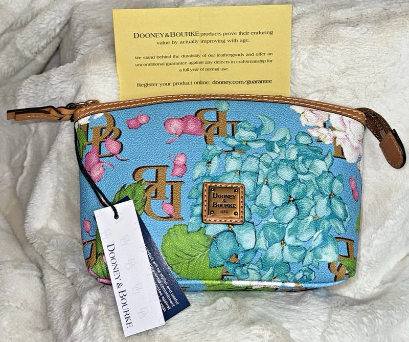 Dooney & Bourke Floral Hydrangea Coated Canvas Wristlet NWT Multicolor Hydrangea