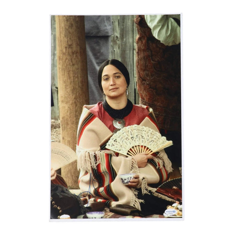 Lily Gladstone Signed 11x17 Photo (ACOA) - Killers Of The Flower Moon Lily