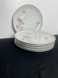 Royal Court ÒCarnationÓ Gold Trimmed Dinner Plates Carnation