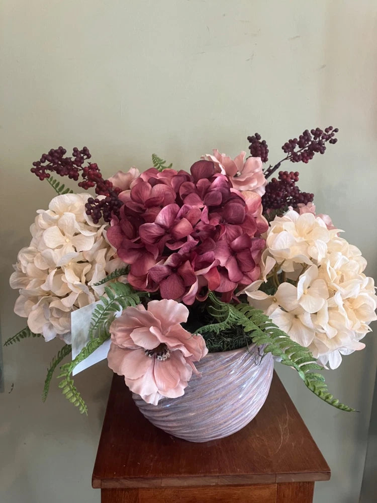 Gorgeous mix of  silk hydrangeas & anemone arrangement 15 1/2 inches high 20 inc Hydrangea