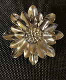 Silvertone Flower Daisy Sunflower Brooch beautiful! 1 1/2Ó  Good Weight To It. Sunflower