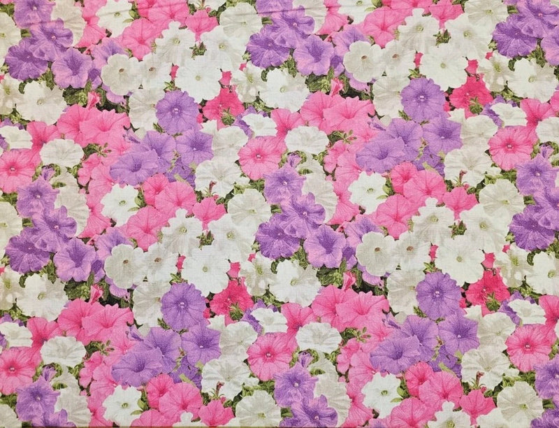Fabric Traditions - Garden Party Petunias Quilting And Crafting Fabric Flowering Plants