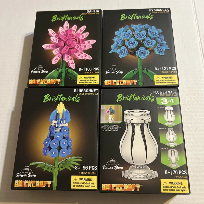 BRICKCRAFT Bricktanicals flower vase build set box, 3-in-1 style with blue hydrangea