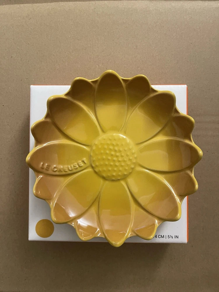 Le Creuset 14cm Sunflower Flower Spoon Rest - Nectar Sunflower