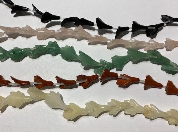 Hand Carved Gemstone Lily Flower Beads 25mm, 18 pcs Lily