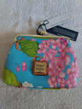 NWT DOONEY & BOURKE BLUE__ HYDRANGEA__ LARGE FRAMED KISSLOCK__ Hydrangea