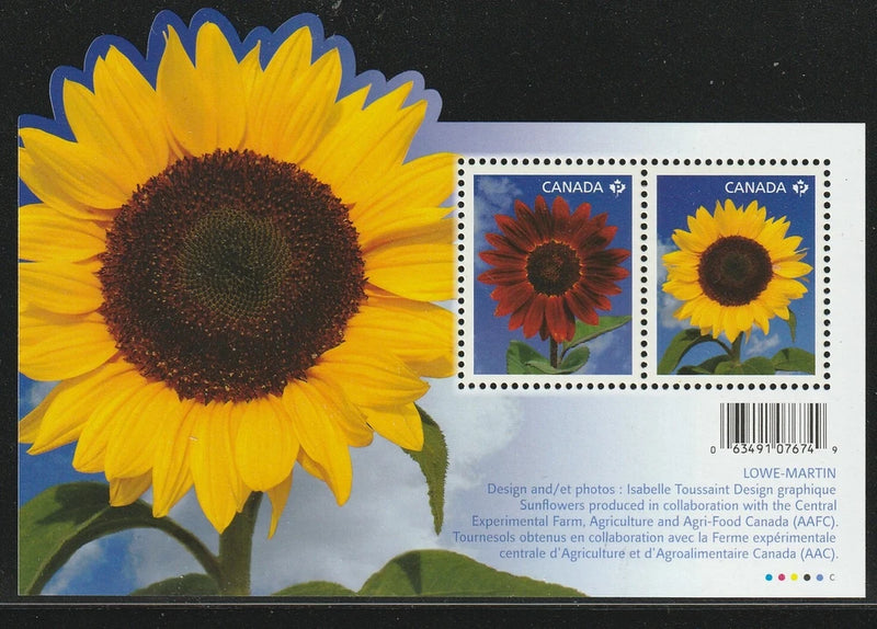 Canada MNH 2011 souvenir sheet with two sunflower stamps, perforated pane