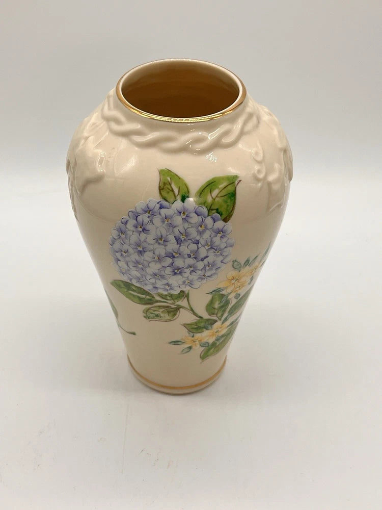 LENOX Vase Hydrangeas In Blue Collection 7 1/4" Retired Excellent Condition USA Hydrangea