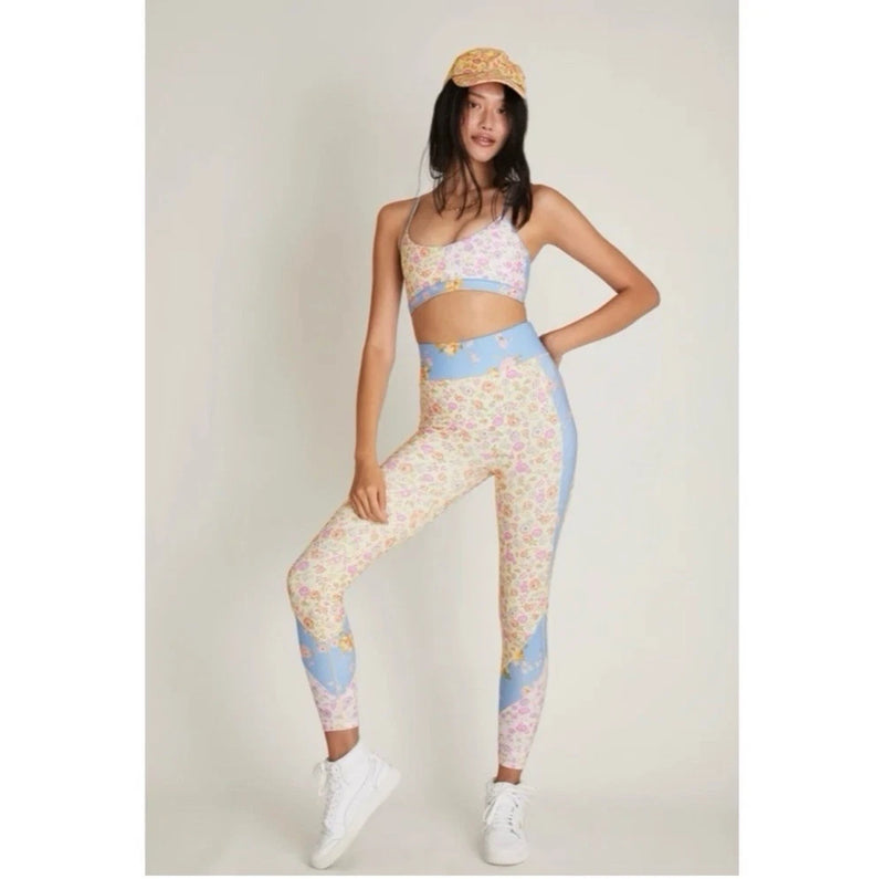 LoveShackFancy x Bandier Multi Carnation Kisses Floral Leggings Activewear Sz M Carnation
