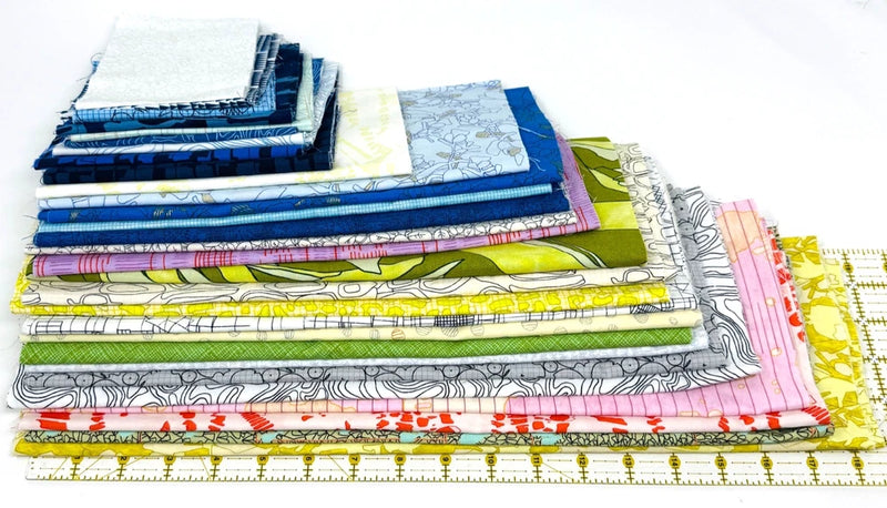 CAROLYN FRIEDLANDER  Cotton Fabric 29 pc SCRAP LOT over 8 yds total! Flowering Plants