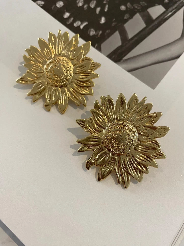 Latoir Fashion Blogger Gold Sunflower Flower Oversized Statement Stud Earrings 1 Sunflower