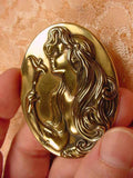 (b-wom-22) Lady Woman smelling a Calla Lily flower brass pin pendant brooch wow Lily