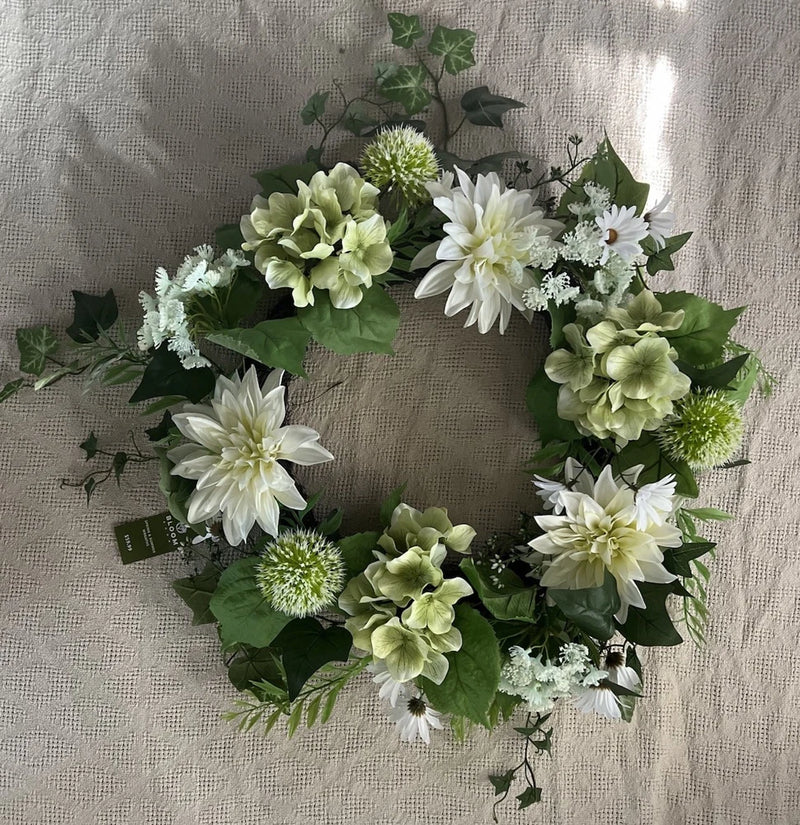 Spring & Summer Artificial Floral Wreath For Indoor Decor 21 in Dahlia Hydrangea Hydrangea