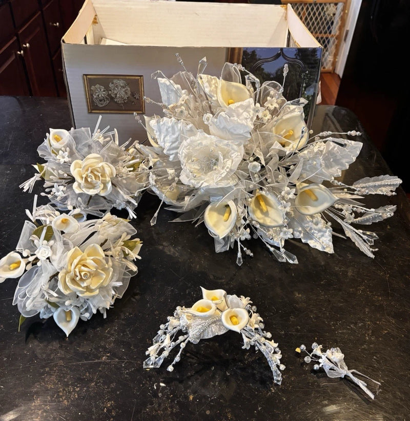 Quinceanera Wedding WHITE CASCADE CALLA LILLIES Crystals NEW 5 PC SET Bouquet