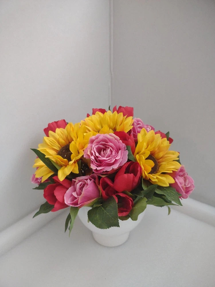 Flower arrangement Sunflowers And Roses Artificial flowers Sunflower