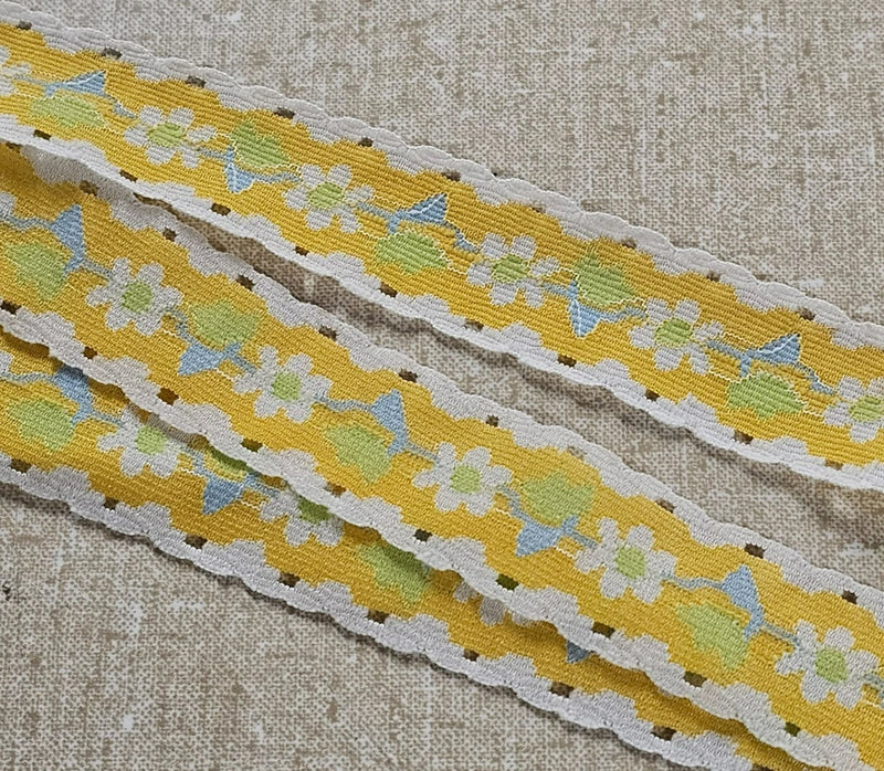 VTG 60s 70s Floral Trim Ribbon West Germany Daisy Sewing Craft Yellow Pastel 5yd Daisies