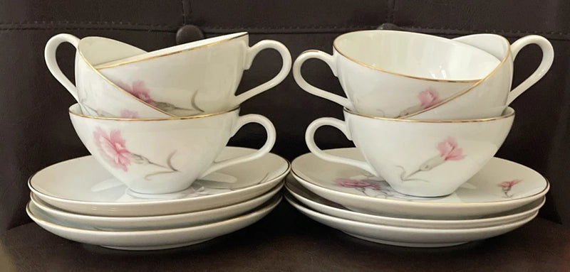 Set of 6 Royal Court  Carnation Tea/ Coffee Cup & Saucers Japan Carnation
