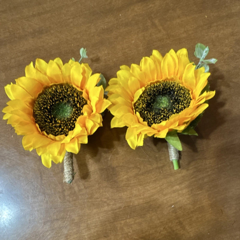 Set of 2 artificial yellow sunflower boutonnieres with green stems