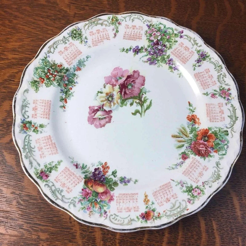 Antique 1910 calendar plate with pink carnation floral bouquets, scalloped rim