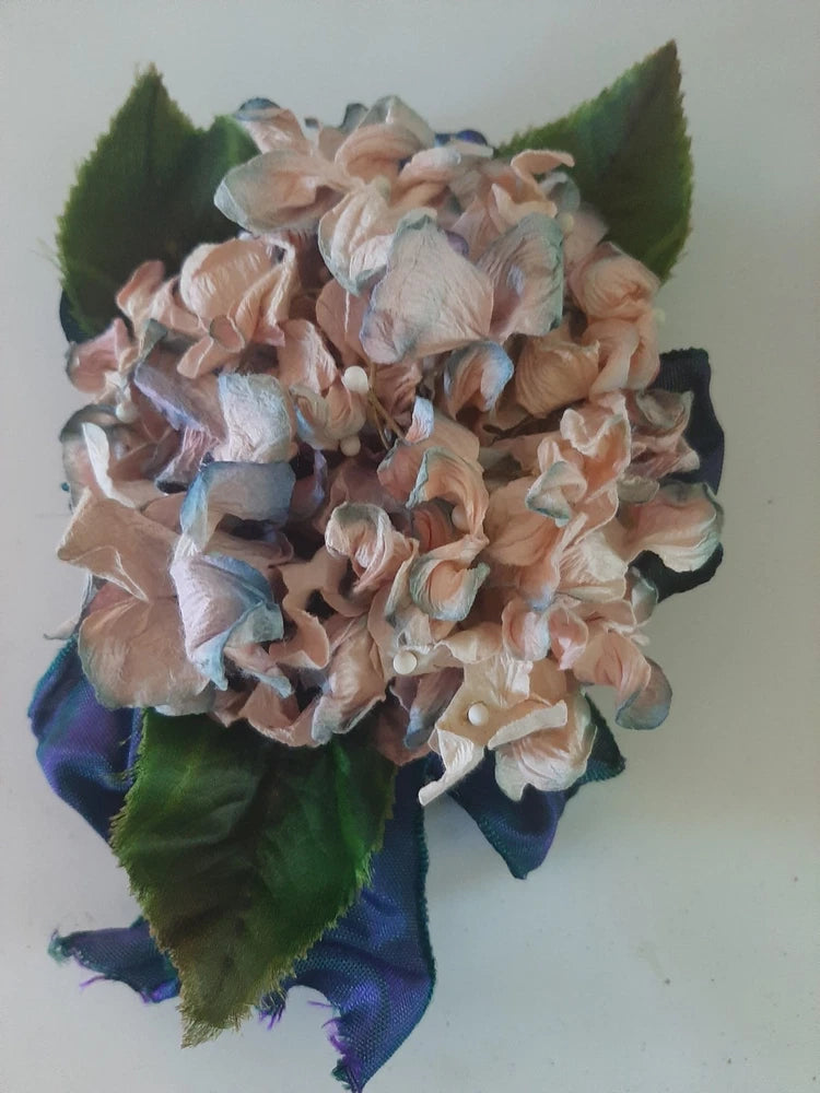 Vintage Huge Large Realistic Pink Blue Hydrangea Flower Brooch Pin Corsage? Hydrangea