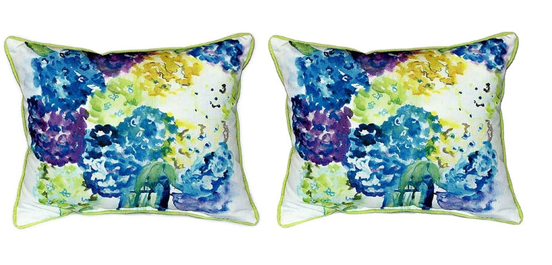 Pair of Betsy Drake BetsyÕs Hydrangea Large Indoor Outdoor Pillows 16x20 Hydrangea