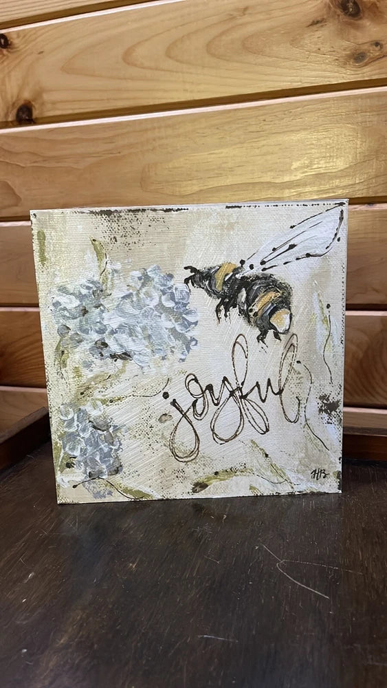 Bee and Hydrangea Wall hanging plaque sign flowers bee joyful wood Hydrangea