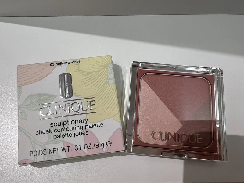 Clinique Sculptionary cheek contouring palette in rose-rose shade, compact case