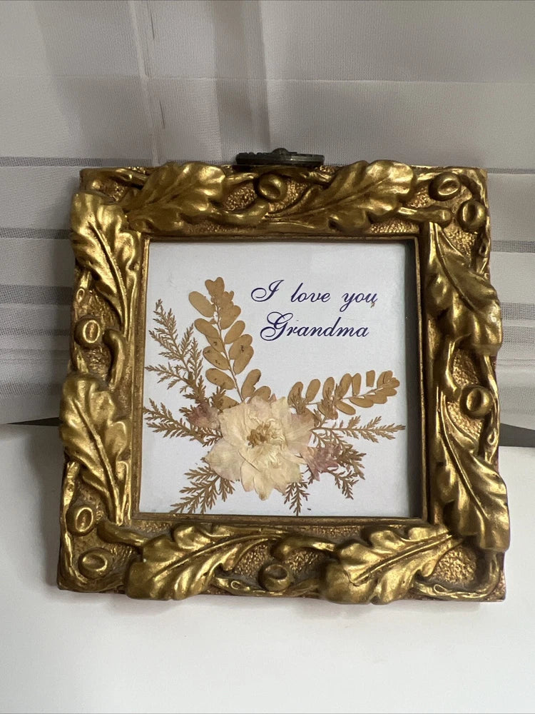 Ganz Framed Dried Flowers and Saying "I Love You Grandma 4"X 4Ó Dried Flower